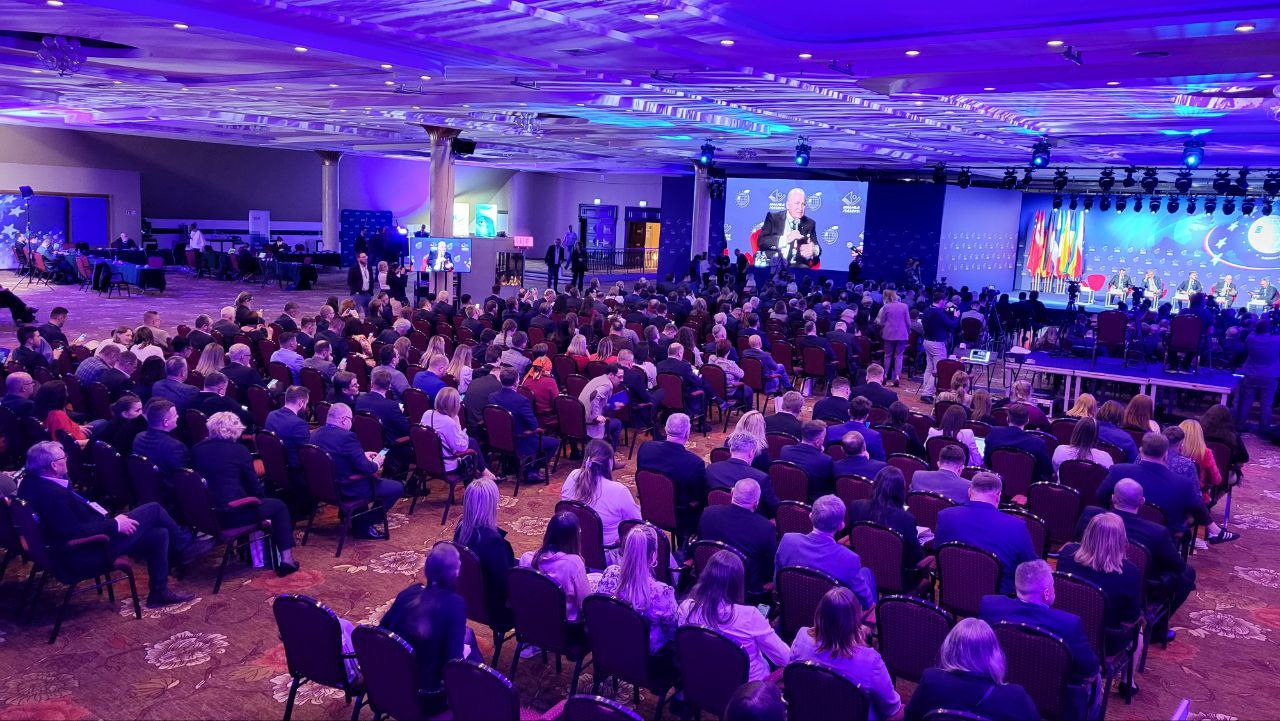 Delegation from Vinnytsia Presented the Investment Potential of Our City at the VIII European Congress of Local Governments